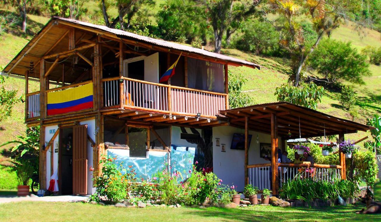 Ecolodge Puente Explanacion Σαλέντο Εξωτερικό φωτογραφία